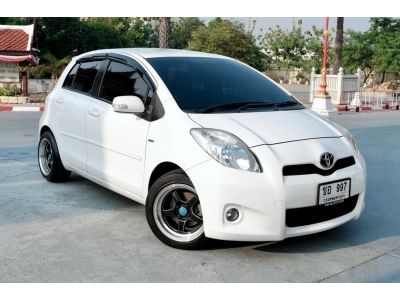 Toyota Yaris 1.5E  ปี: 2013 สี: ขาว  เครื่อง: เบนซิน เกียร์: ออโต้ ไมล์: 10x,xxx กม